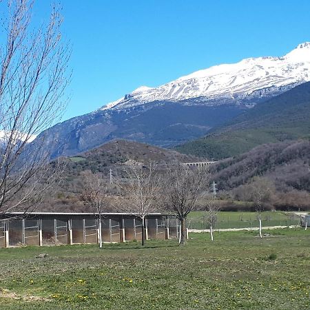 Albergue A'Noguera Castiello de Jaca Dış mekan fotoğraf