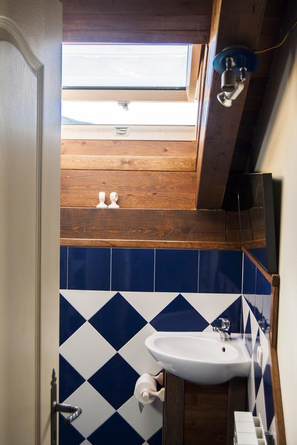 Albergue A'Noguera Castiello de Jaca Oda fotoğraf