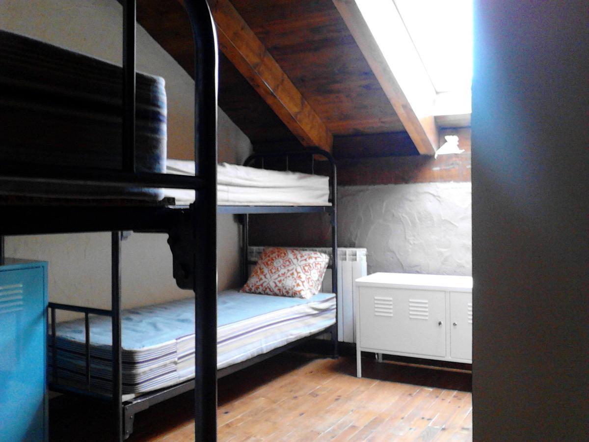 Albergue A'Noguera Castiello de Jaca Oda fotoğraf
